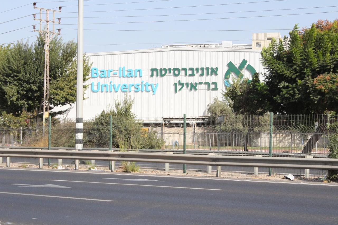 Villa Ono - At Bar Ilan University And Sheba Hospital Qiryat Ono Exterior foto